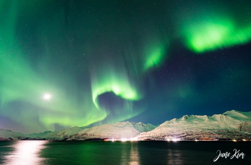 northern lights in valdez, alaska